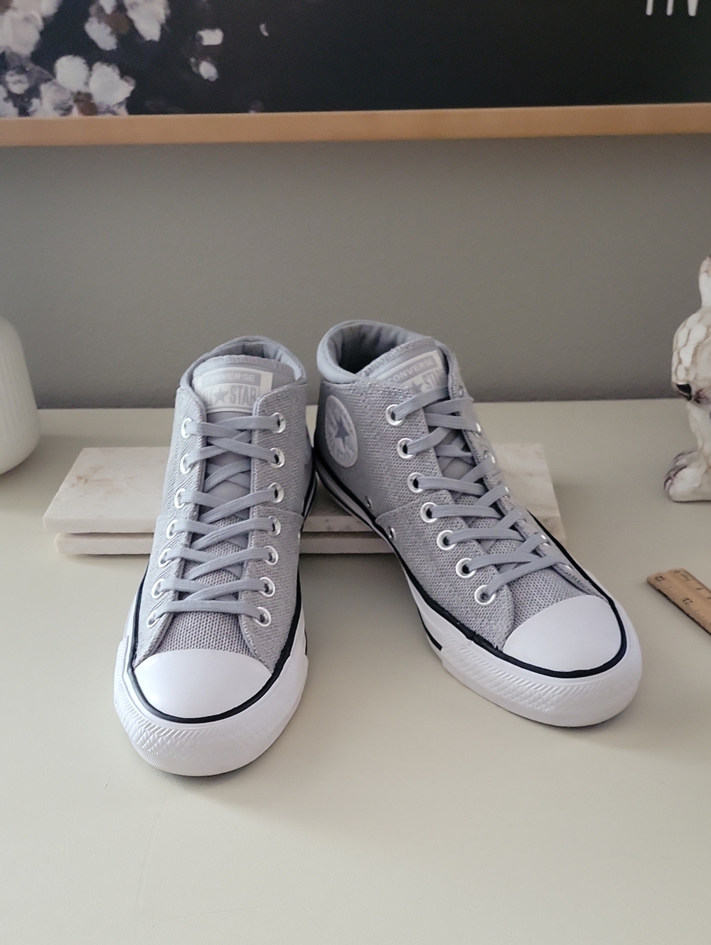 Converse Ladies Mid-Top Knit Sneakers - Padded Collar Light Gray and White